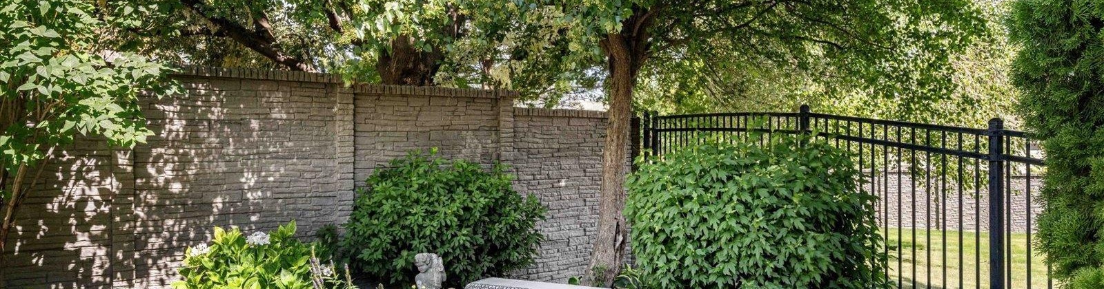 Falconridge St., Richland, Washington 99352, 3 Bedrooms Bedrooms, ,3 BathroomsBathrooms,For Sale,Falconridge St.,285606
