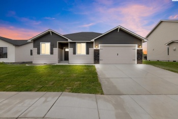 35th, Kennewick, Washington 99338, 3 Bedrooms Bedrooms, ,2 BathroomsBathrooms,For Sale,35th,285628