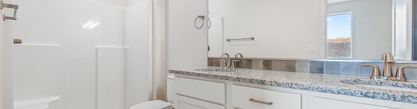 35th, Kennewick, Washington 99338, 3 Bedrooms Bedrooms, ,2 BathroomsBathrooms,For Sale,35th,285628