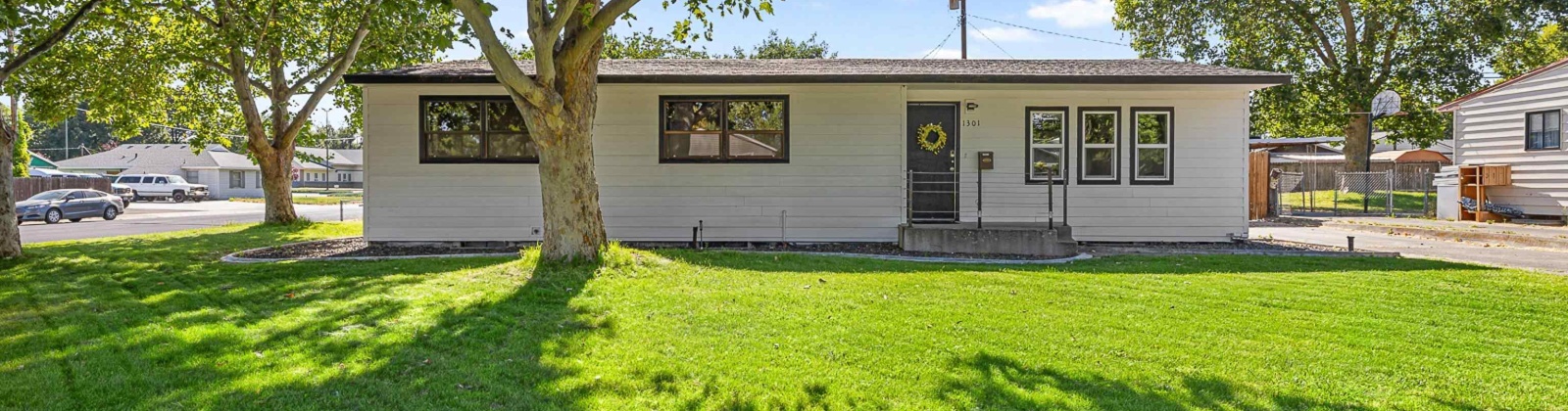 Wright Ave, Richland, Washington 99354, 5 Bedrooms Bedrooms, ,3 BathroomsBathrooms,For Sale,Wright Ave,285625