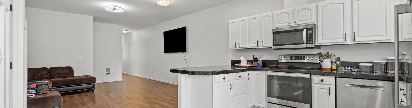 Tweedt Place, Kennewick, Washington 99336, 3 Bedrooms Bedrooms, ,3 BathroomsBathrooms,For Sale,Tweedt Place,285622