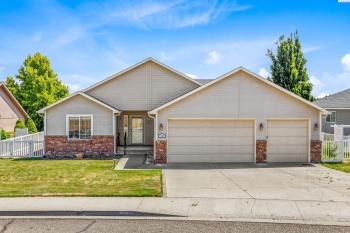 Tomich Ave., Richland, Washington 99352, 3 Bedrooms Bedrooms, ,2 BathroomsBathrooms,For Sale,Tomich Ave.,285621