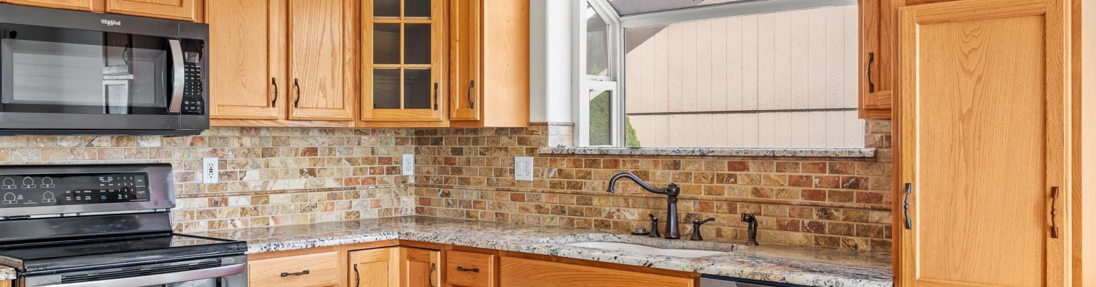 Tomich Ave., Richland, Washington 99352, 3 Bedrooms Bedrooms, ,2 BathroomsBathrooms,For Sale,Tomich Ave.,285621