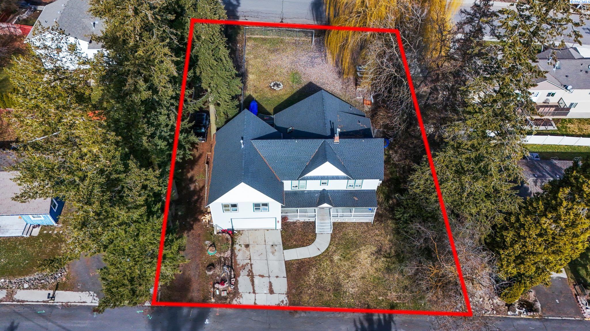 Oakland Street, Cheney, Washington 99004, 6 Bedrooms Bedrooms, 0 ,2 BathroomsBathrooms,Houses,For Sale,Oakland Street,0,282103
