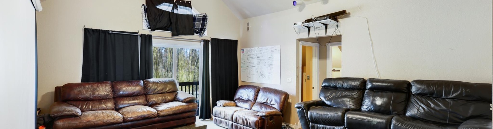 Oakland Street, Cheney, Washington 99004, 6 Bedrooms Bedrooms, ,2 BathroomsBathrooms,For Sale,Oakland Street,282103