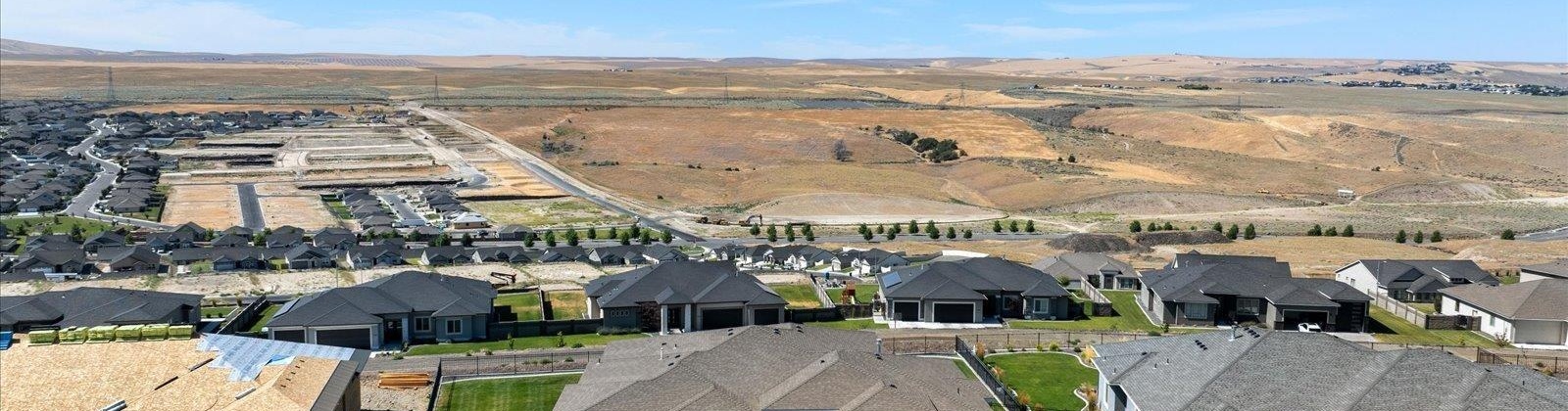 Belfair Street, Kennewick, Washington 99338, 3 Bedrooms Bedrooms, ,3 BathroomsBathrooms,For Sale,Belfair Street,285635