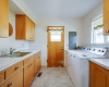 Fountain, Pullman, Washington 99163, 3 Bedrooms Bedrooms, ,3 BathroomsBathrooms,For Sale,Fountain,285632