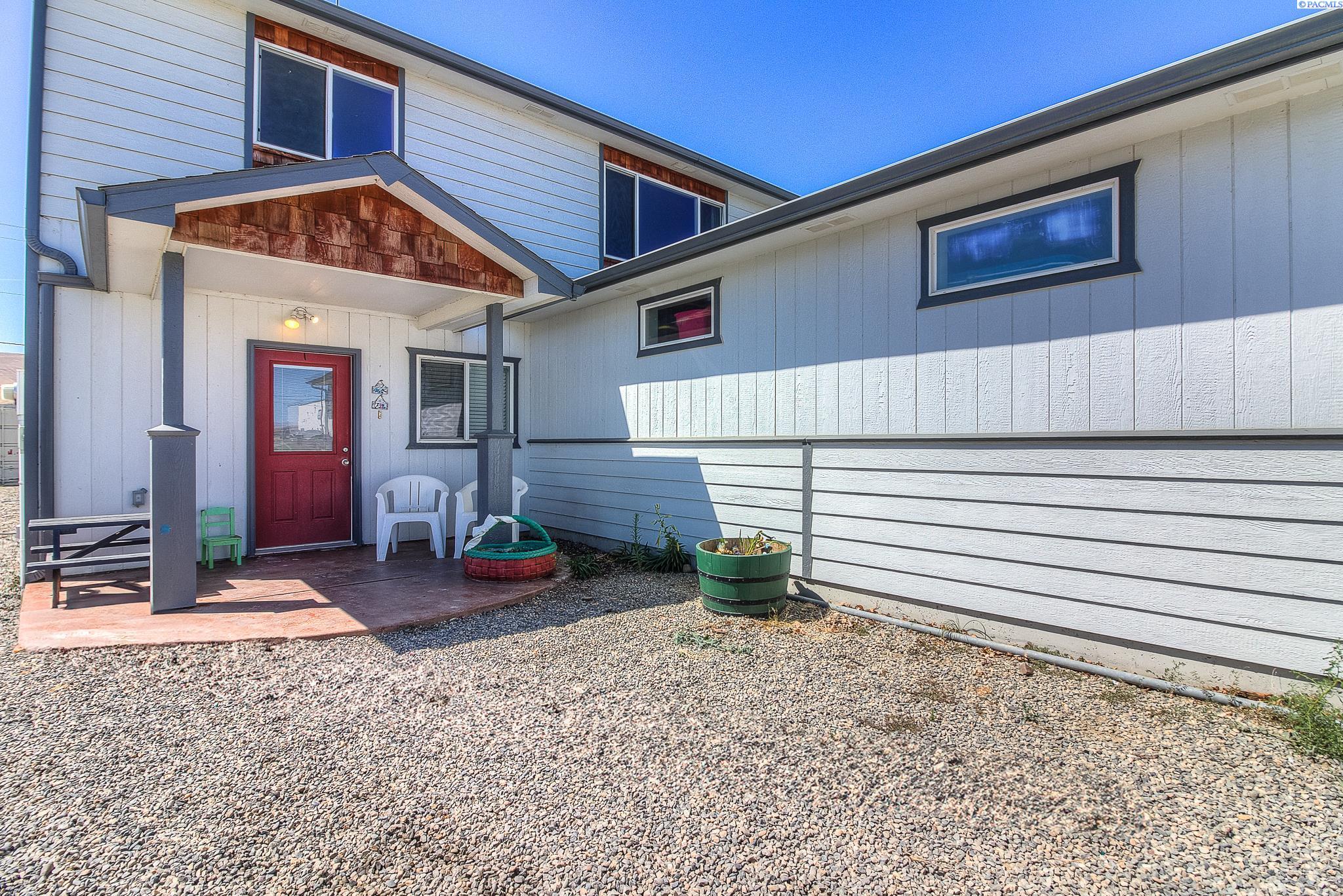 Nunn Rd, Prosser, Washington 99350, 4 Bedrooms Bedrooms, 0 ,3 BathroomsBathrooms,Houses,For Sale,Nunn Rd,0,285656