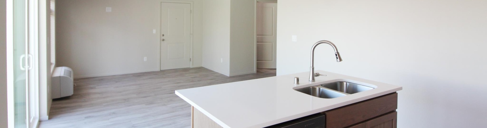 8th Avenue, Othello, Washington 99327, 2 Bedrooms Bedrooms, ,2 BathroomsBathrooms,Commercial,For Rent,8th Avenue,285638