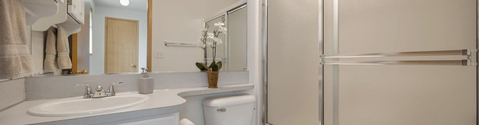 Ruth, Pasco, Washington 99301, 4 Bedrooms Bedrooms, ,3 BathroomsBathrooms,For Sale,Ruth,285643