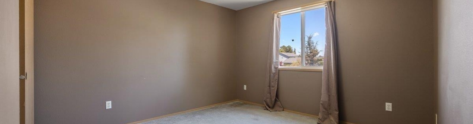 Ruth, Pasco, Washington 99301, 4 Bedrooms Bedrooms, ,3 BathroomsBathrooms,For Sale,Ruth,285643