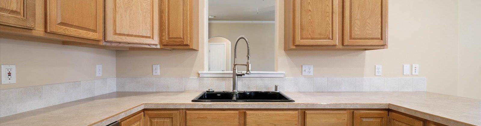 Sequoia Ave, Richland, Washington 99352, 3 Bedrooms Bedrooms, ,2 BathroomsBathrooms,For Sale,Sequoia Ave,285639