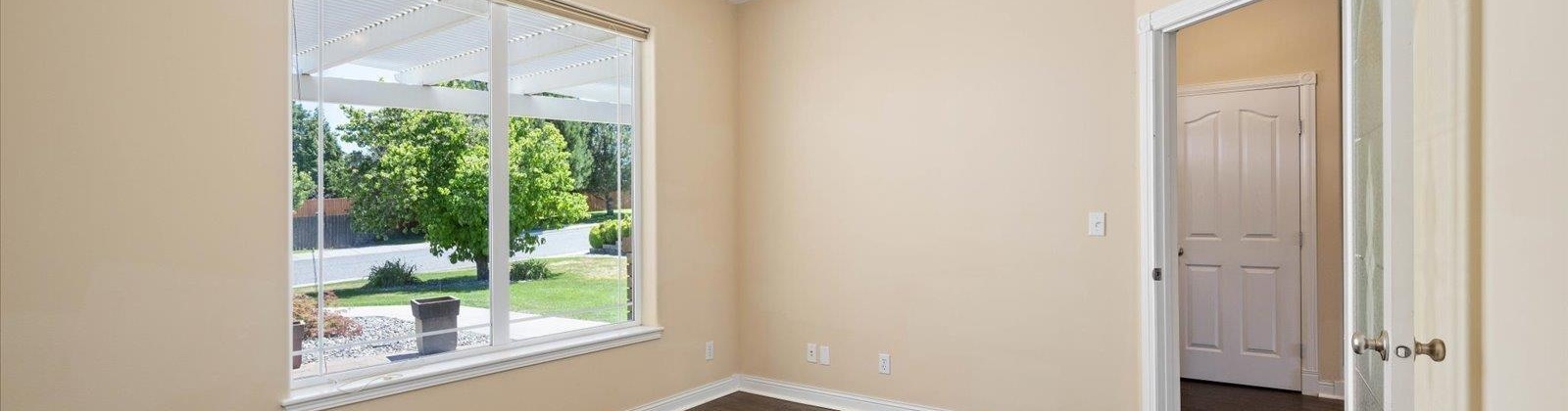 Sequoia Ave, Richland, Washington 99352, 3 Bedrooms Bedrooms, ,2 BathroomsBathrooms,For Sale,Sequoia Ave,285639