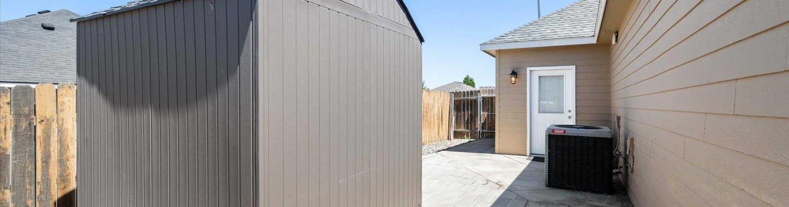 Sequoia Ave, Richland, Washington 99352, 3 Bedrooms Bedrooms, ,2 BathroomsBathrooms,For Sale,Sequoia Ave,285639