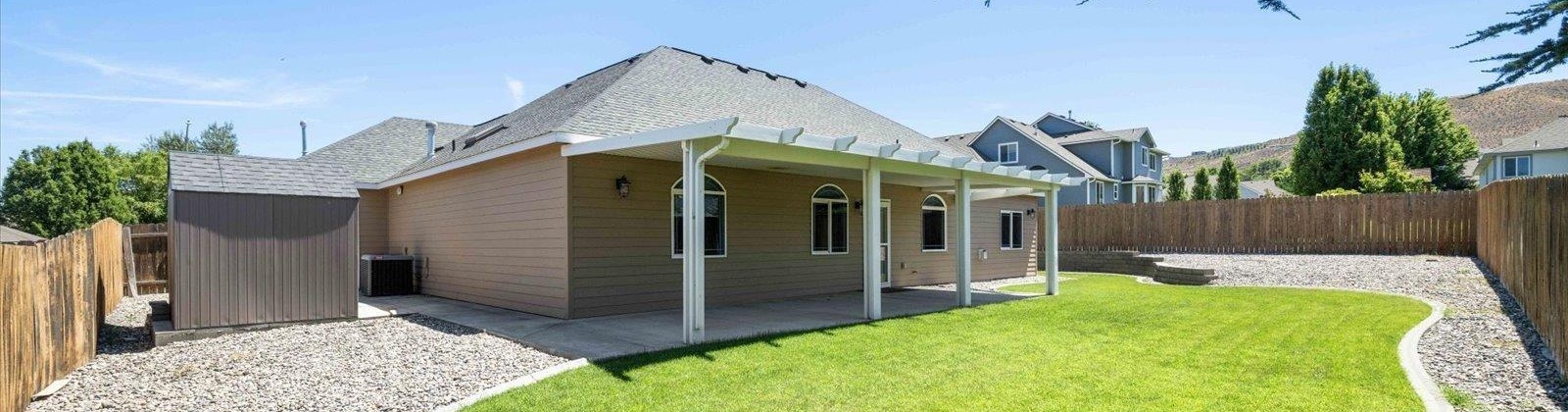 Sequoia Ave, Richland, Washington 99352, 3 Bedrooms Bedrooms, ,2 BathroomsBathrooms,For Sale,Sequoia Ave,285639