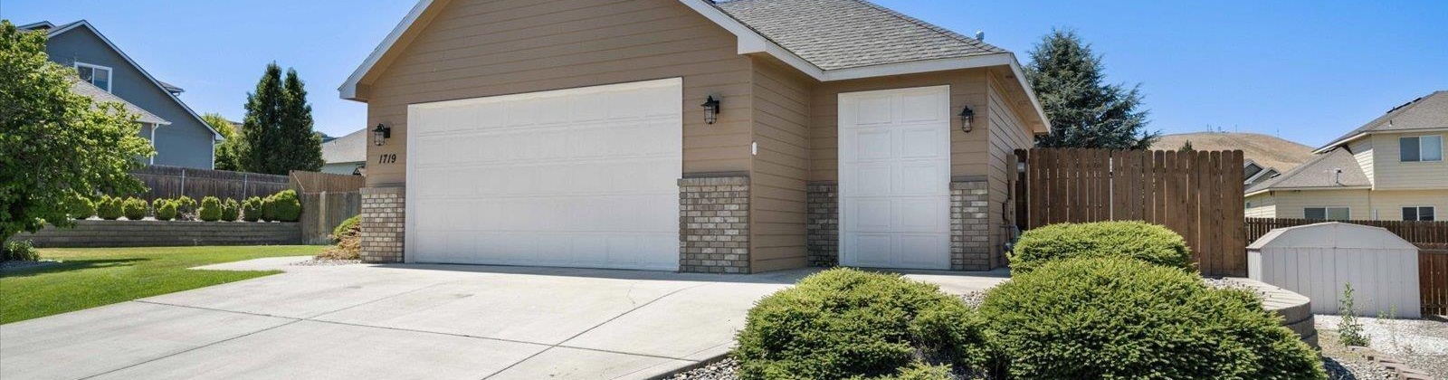 Sequoia Ave, Richland, Washington 99352, 3 Bedrooms Bedrooms, ,2 BathroomsBathrooms,For Sale,Sequoia Ave,285639
