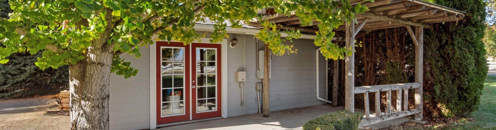 Johnson Rd, Prosser, Washington 99350, 4 Bedrooms Bedrooms, ,3 BathroomsBathrooms,For Sale,Johnson Rd,279407