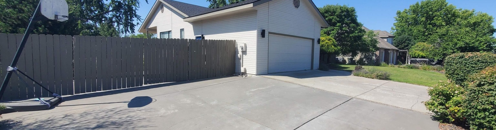 Shaw St, Richland, Washington 99354, 5 Bedrooms Bedrooms, ,3 BathroomsBathrooms,For Rent,Shaw St,285670