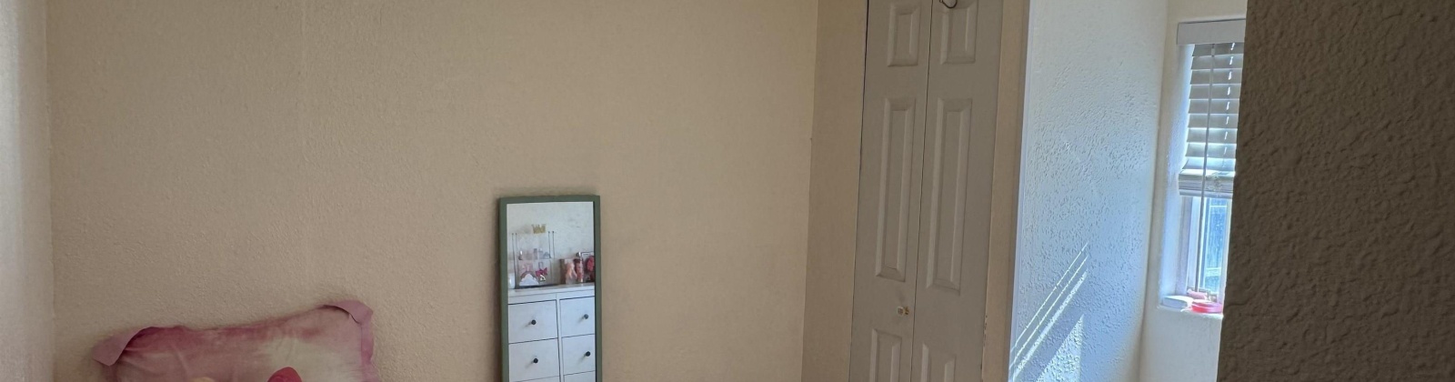 I, Toppenish, Washington 98948, 2 Bedrooms Bedrooms, ,2 BathroomsBathrooms,For Sale,I,285669