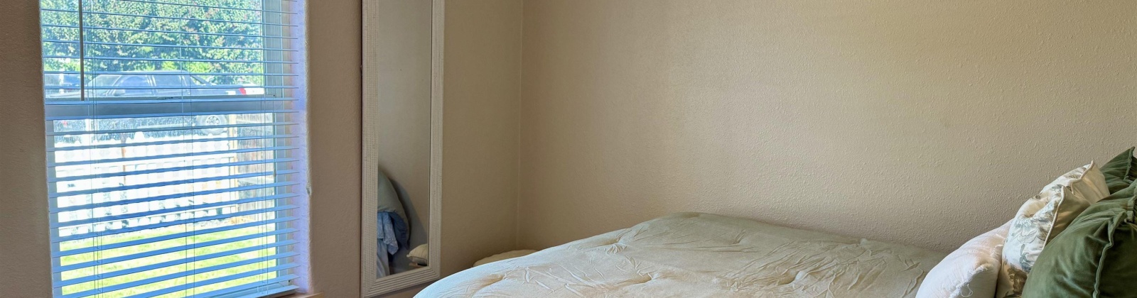 I, Toppenish, Washington 98948, 2 Bedrooms Bedrooms, ,2 BathroomsBathrooms,For Sale,I,285669