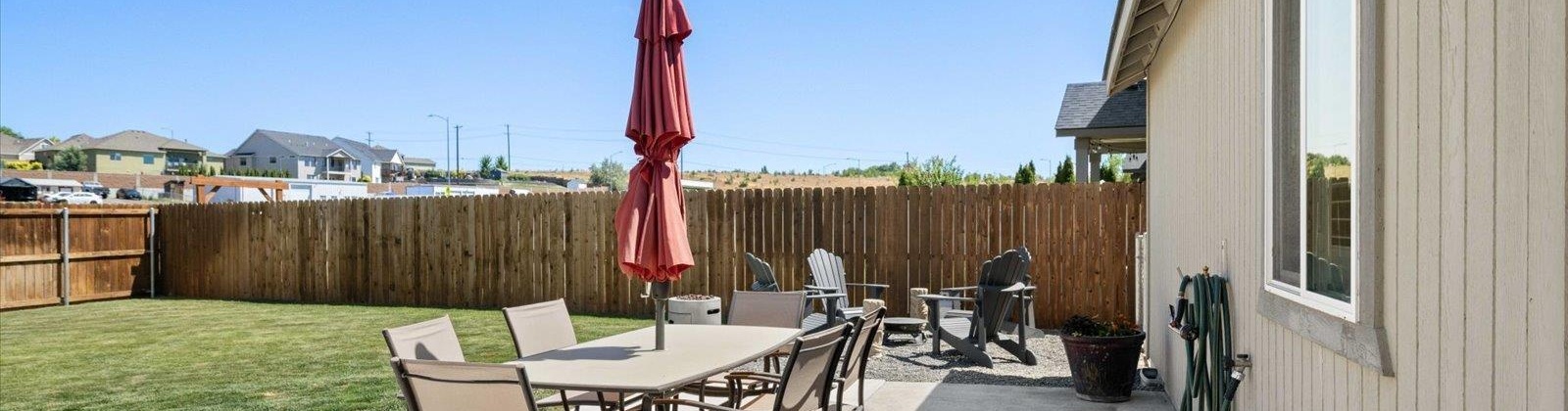 Texas St, Kennewick, Washington 99336-4085, 3 Bedrooms Bedrooms, ,2 BathroomsBathrooms,For Sale,Texas St,285667
