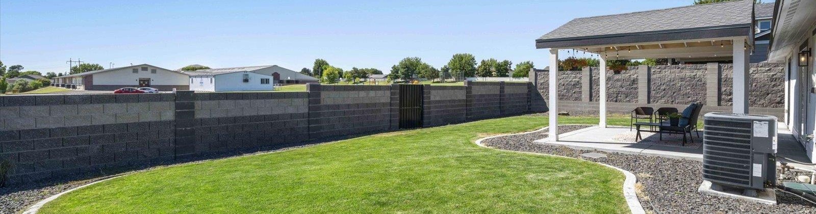 Rose St, West Richland, Washington 99353, 3 Bedrooms Bedrooms, ,2 BathroomsBathrooms,For Sale,Rose St,285540