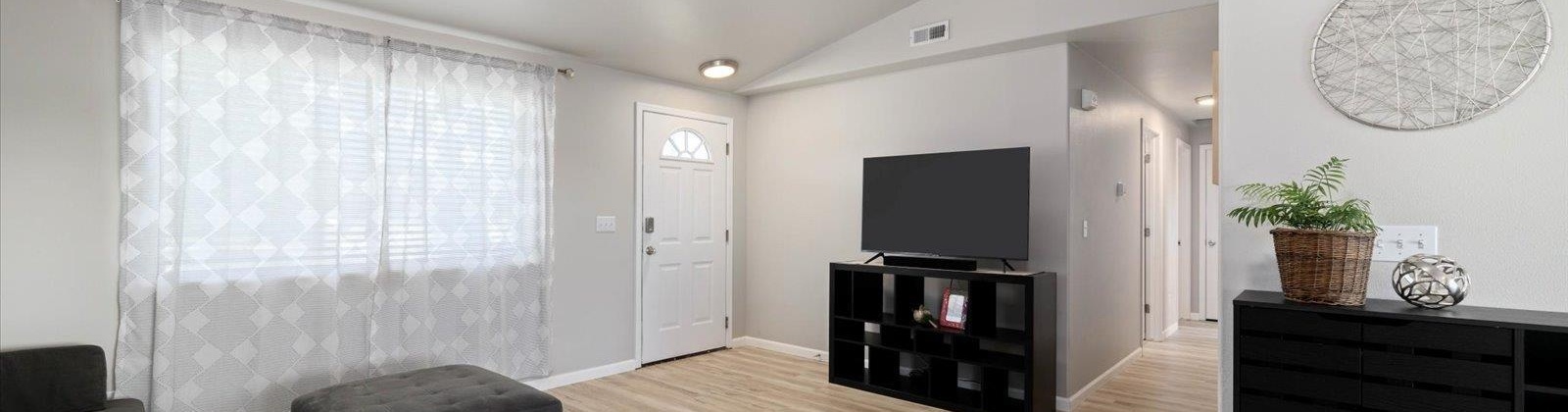 Rose St, West Richland, Washington 99353, 3 Bedrooms Bedrooms, ,2 BathroomsBathrooms,For Sale,Rose St,285540