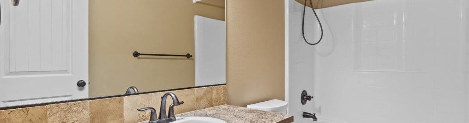 23rd Ave, Kennewick, Washington 99338, 3 Bedrooms Bedrooms, ,2 BathroomsBathrooms,For Sale,23rd Ave,285062