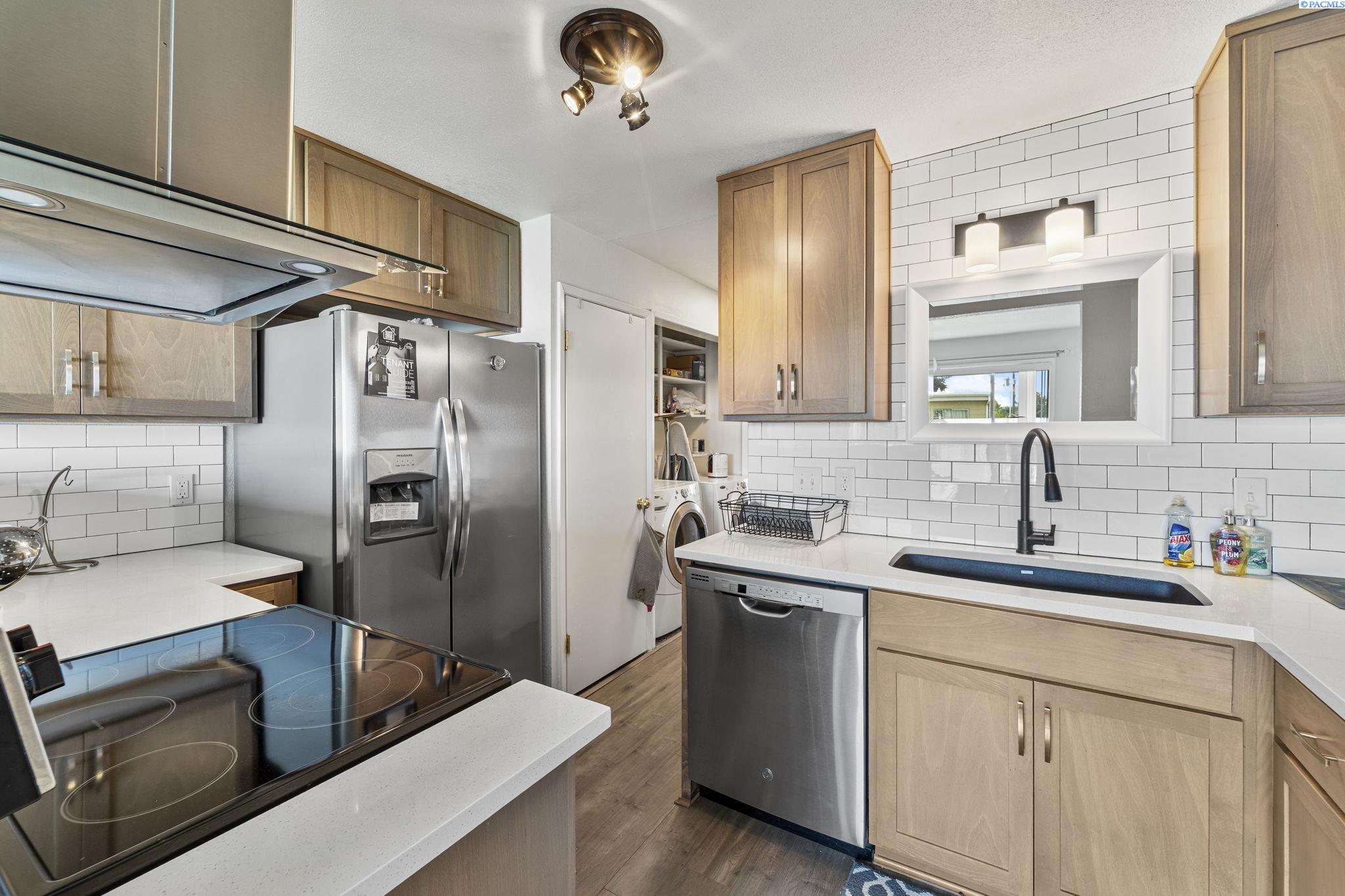 Goethals, Richland, Washington 99354, 2 Bedrooms Bedrooms, 0 ,1 BathroomBathrooms,For Sale,Goethals,0,285687