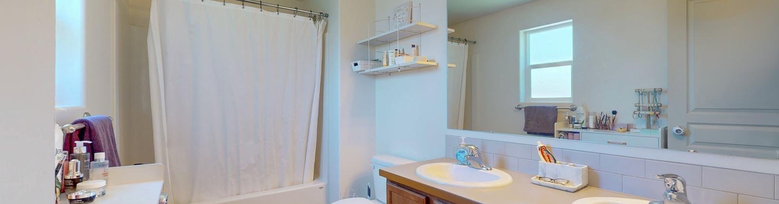 7th Place, Kennewick, Washington 99336-2634, 3 Bedrooms Bedrooms, ,2 BathroomsBathrooms,For Sale,7th Place,285680