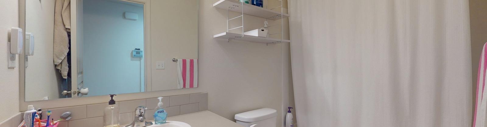 7th Place, Kennewick, Washington 99336-2634, 3 Bedrooms Bedrooms, ,2 BathroomsBathrooms,For Sale,7th Place,285680