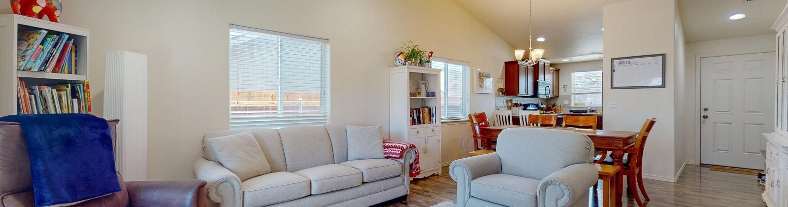 7th Place, Kennewick, Washington 99336-2634, 3 Bedrooms Bedrooms, ,2 BathroomsBathrooms,For Sale,7th Place,285680