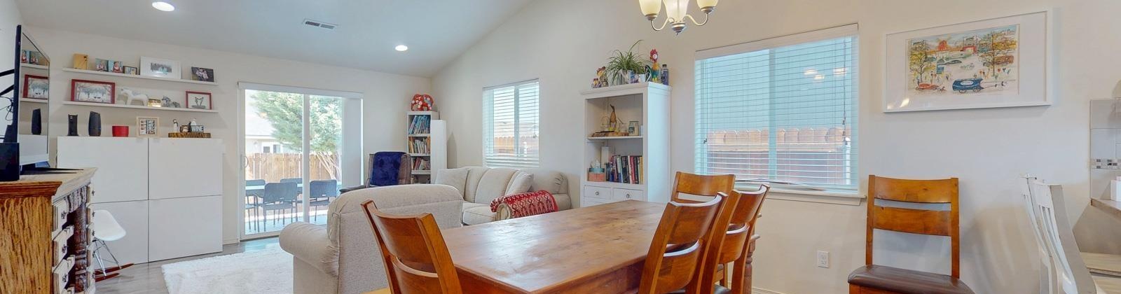 7th Place, Kennewick, Washington 99336-2634, 3 Bedrooms Bedrooms, ,2 BathroomsBathrooms,For Sale,7th Place,285680