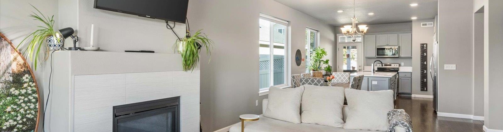 Barbera Street, Richland, Washington 99352, 3 Bedrooms Bedrooms, ,2 BathroomsBathrooms,For Sale,Barbera Street,285678