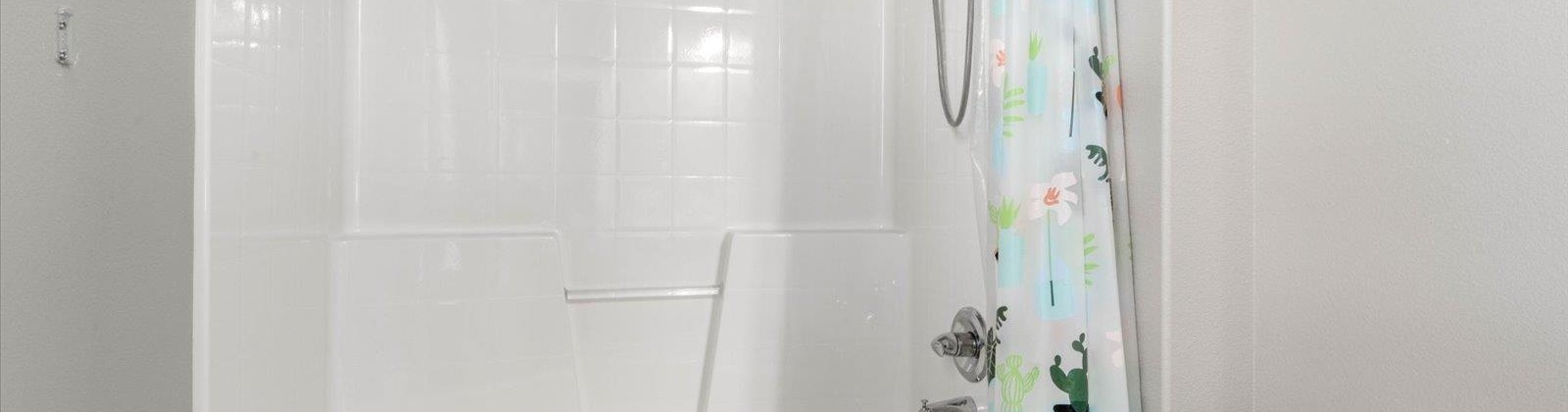 Barbera Street, Richland, Washington 99352, 3 Bedrooms Bedrooms, ,2 BathroomsBathrooms,For Sale,Barbera Street,285678