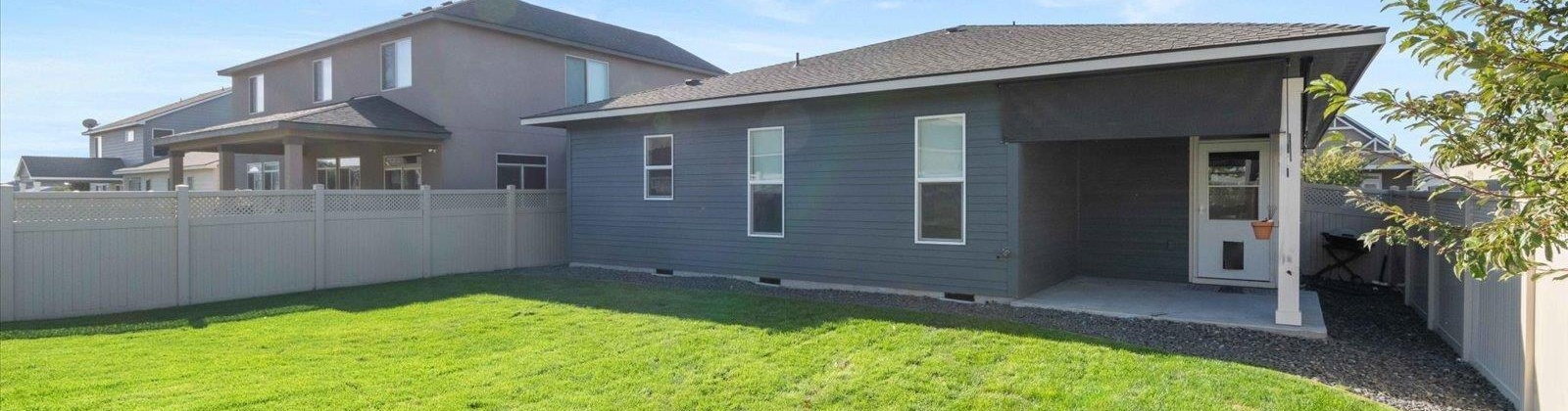 Barbera Street, Richland, Washington 99352, 3 Bedrooms Bedrooms, ,2 BathroomsBathrooms,For Sale,Barbera Street,285678