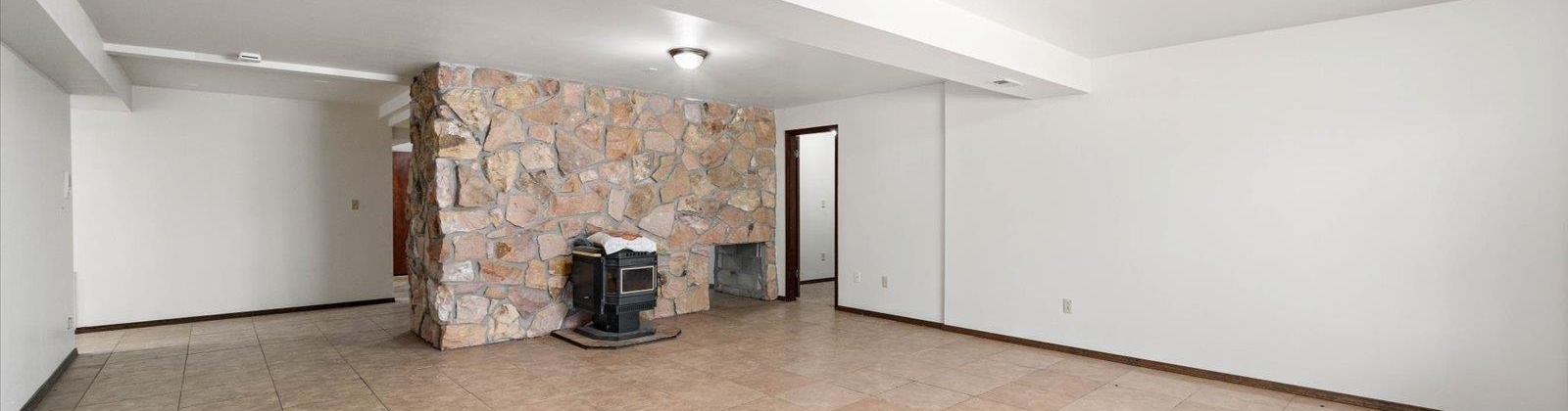 Haney South Road, Kennewick, Washington 99337, 5 Bedrooms Bedrooms, ,3 BathroomsBathrooms,For Sale,Haney South Road,285047