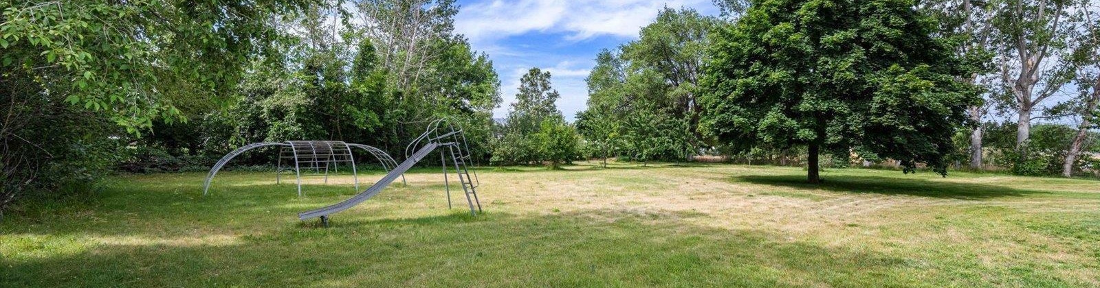 Haney South Road, Kennewick, Washington 99337, 5 Bedrooms Bedrooms, ,3 BathroomsBathrooms,For Sale,Haney South Road,285047