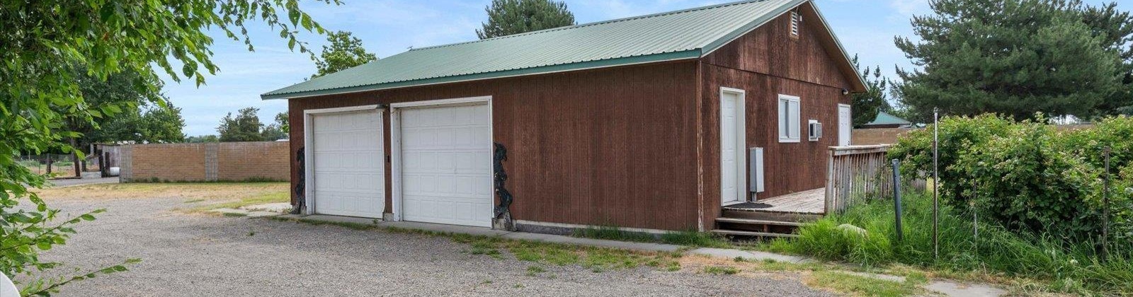 Haney South Road, Kennewick, Washington 99337, 5 Bedrooms Bedrooms, ,3 BathroomsBathrooms,For Sale,Haney South Road,285047