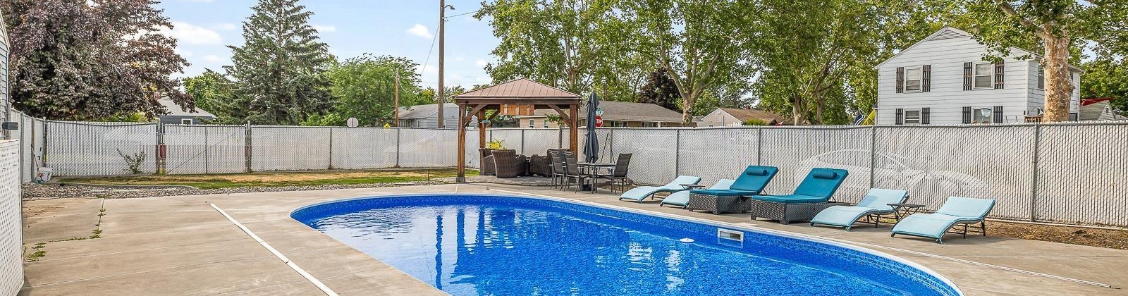 Barth Avenue, Richland, Washington 99352, 4 Bedrooms Bedrooms, ,2 BathroomsBathrooms,For Sale,Barth Avenue,284780