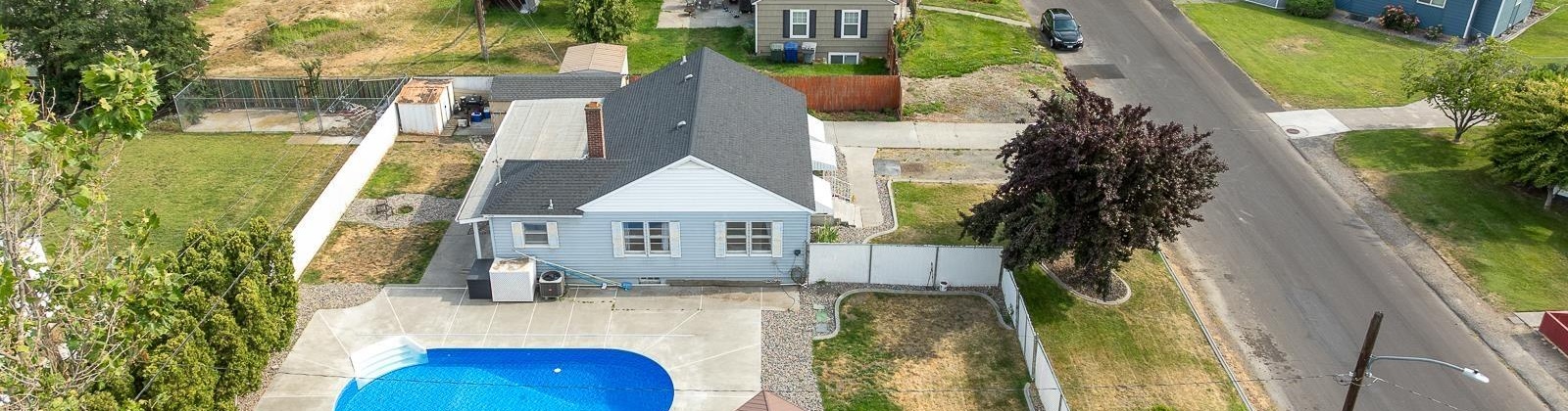 Barth Avenue, Richland, Washington 99352, 4 Bedrooms Bedrooms, ,2 BathroomsBathrooms,For Sale,Barth Avenue,284780