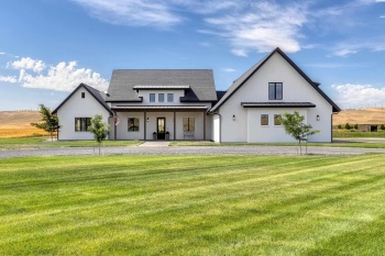 Byrnes Rd, Touchet, Washington 99360, 6 Bedrooms Bedrooms, ,5 BathroomsBathrooms,For Sale,Byrnes Rd,285697
