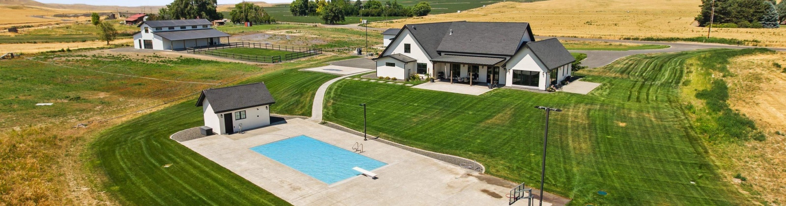 Byrnes Rd, Touchet, Washington 99360, 6 Bedrooms Bedrooms, 0 ,5 BathroomsBathrooms,Houses,For Sale,Byrnes Rd,0,285697