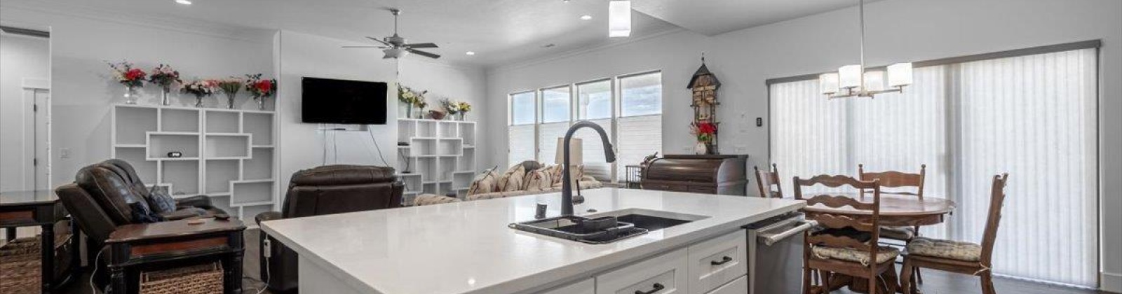 Curtis Dr., West Richland, Washington 99353, 4 Bedrooms Bedrooms, ,3 BathroomsBathrooms,For Sale,Curtis Dr.,285739