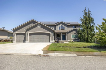 Sawgrass Loop, Richland, Washington 99354, 4 Bedrooms Bedrooms, ,3 BathroomsBathrooms,For Sale,Sawgrass Loop,285730