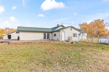 Craig Road, Naches, Washington 98937, 3 Bedrooms Bedrooms, ,2 BathroomsBathrooms,For Sale,Craig Road,285728