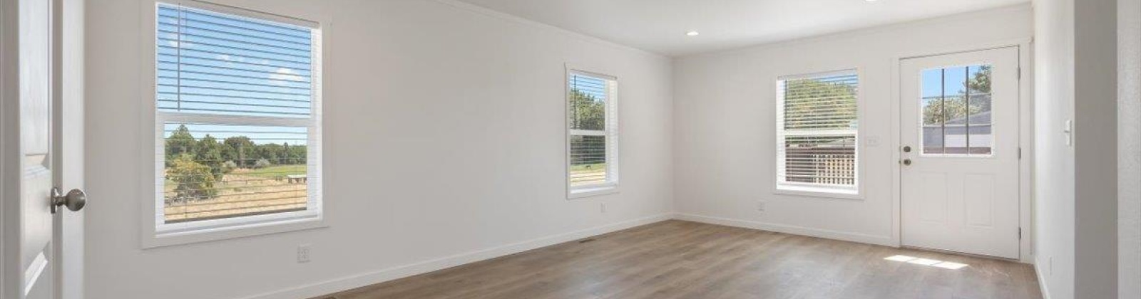 Thomas Rd, Benton City, Washington 99320, 4 Bedrooms Bedrooms, ,2 BathroomsBathrooms,For Sale,Thomas Rd,285504