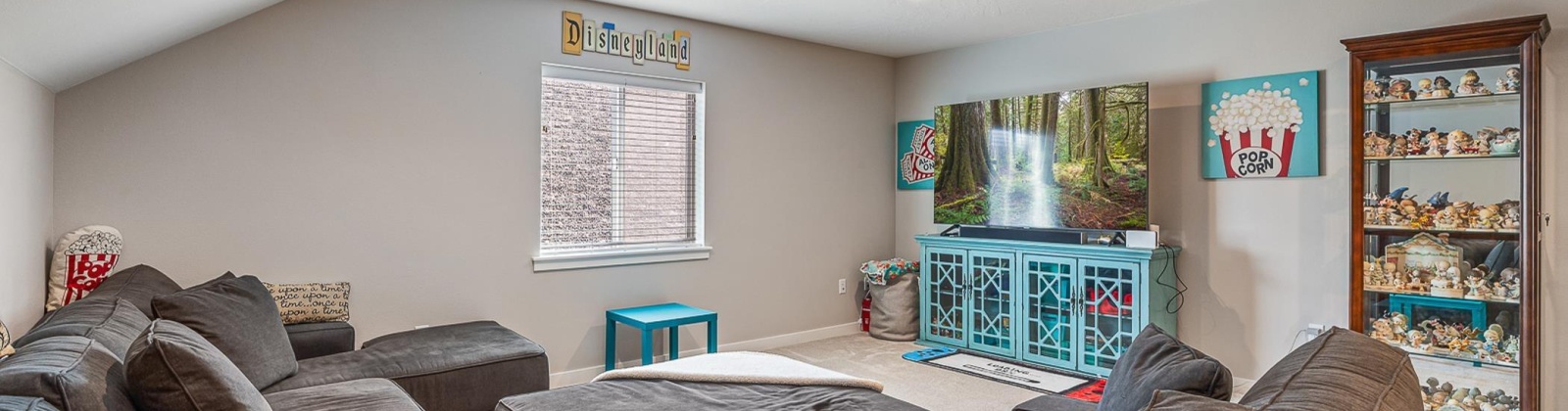 Burton Court, Richland, Washington 99352, 4 Bedrooms Bedrooms, ,3 BathroomsBathrooms,For Sale,Burton Court,285715