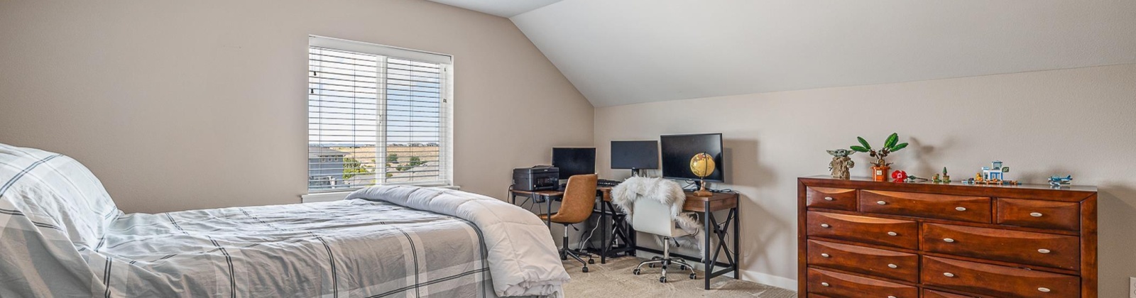 Burton Court, Richland, Washington 99352, 4 Bedrooms Bedrooms, ,3 BathroomsBathrooms,For Sale,Burton Court,285715
