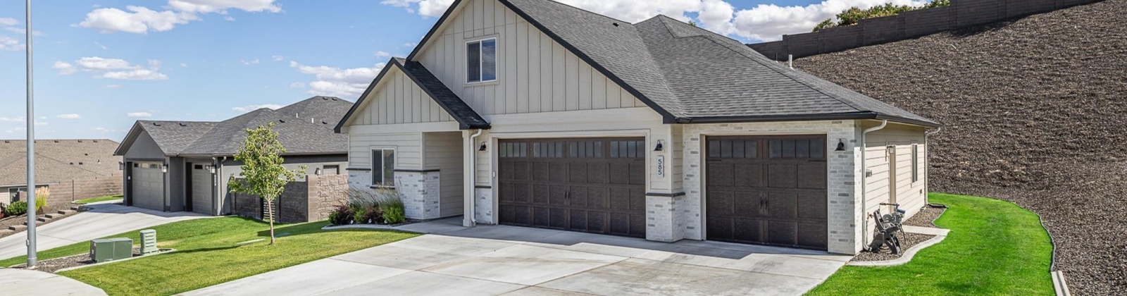 Burton Court, Richland, Washington 99352, 4 Bedrooms Bedrooms, ,3 BathroomsBathrooms,For Sale,Burton Court,285715
